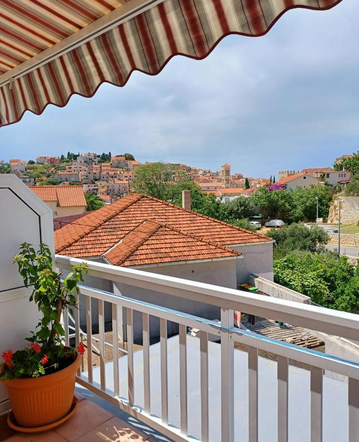 Rooms & Apartments Dolac Χβαρ Εξωτερικό φωτογραφία