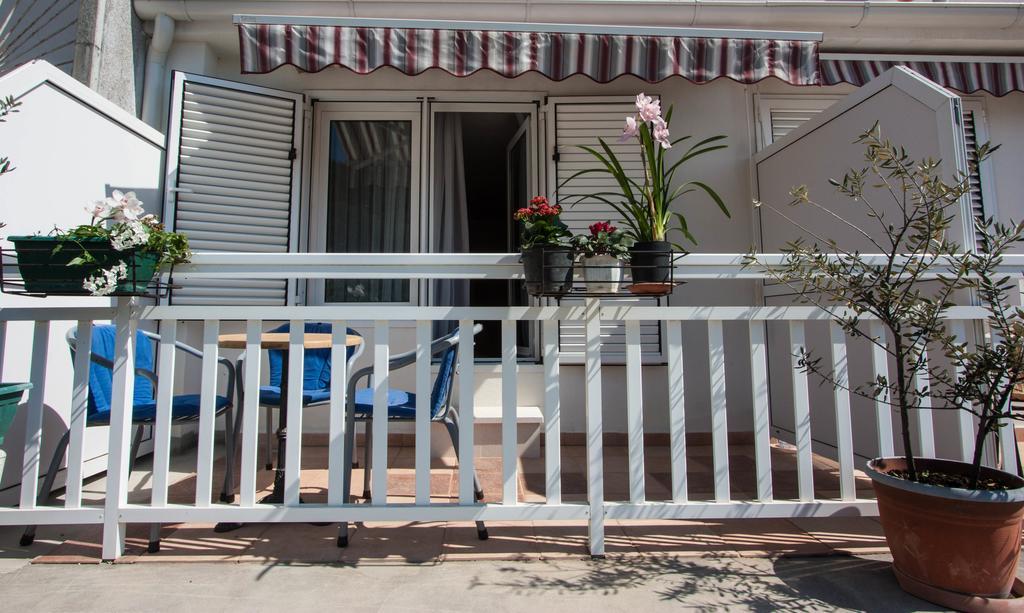 Rooms & Apartments Dolac Χβαρ Εξωτερικό φωτογραφία